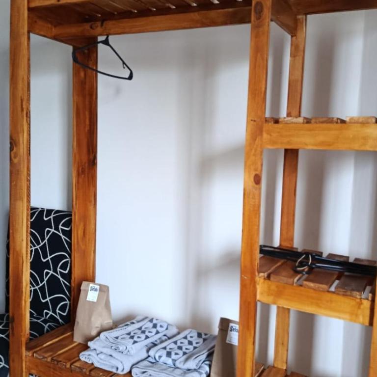 Selah - Triple Room - 4