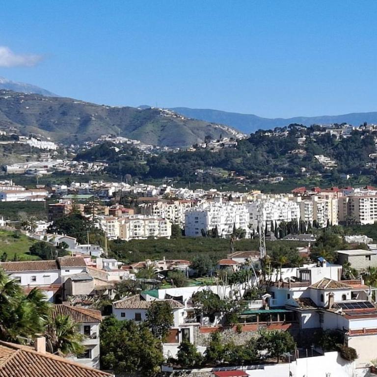 Luxury villa - short walk to beach and city - Casa de 4 dormitorios - 81