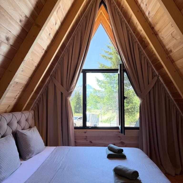 La Montaña Villas - Two-Bedroom House - 10