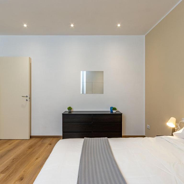 The Lane, Arona Centro, AC, Wifi By Guestaly - Appartamento con 2 Camere da Letto - 9