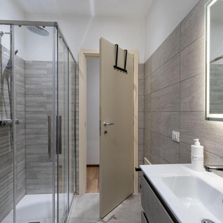 The Lane, Arona Centro, AC, Wifi By Guestaly - Appartamento con 2 Camere da Letto - 15