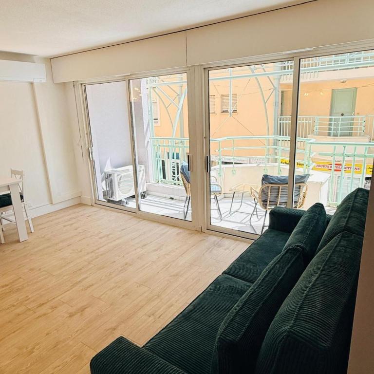Port frejus - studio lumineux - parking - terrasse - Studio avec Balcon - 10