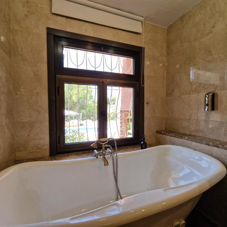 AA Guest - The Andalusian Villa with private Pool - Casa de 5 dormitorios - 28