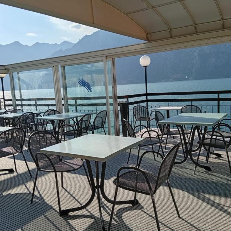 Villa Monica - Camera Doppia con Letti Singoli con Terrazza - 17