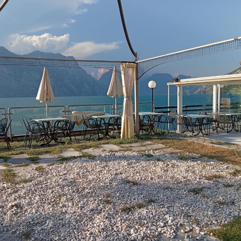 Villa Monica - Camera Doppia con Letti Singoli con Terrazza - 22