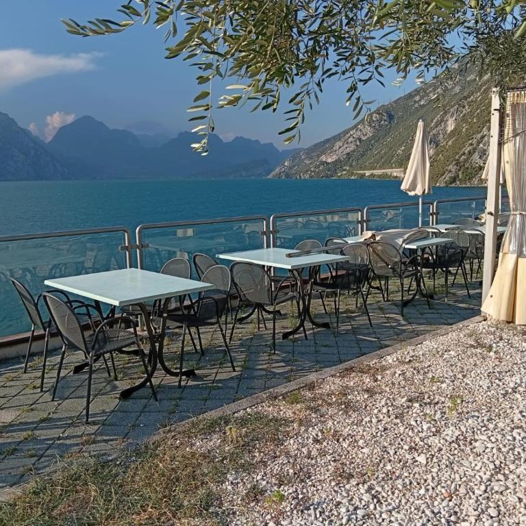 Villa Monica - Camera Doppia con Letti Singoli con Terrazza - 3