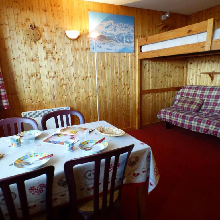 Studio charmant, vue dégagée montagne - 3 pers. - Appartement 1 Chambre - 10