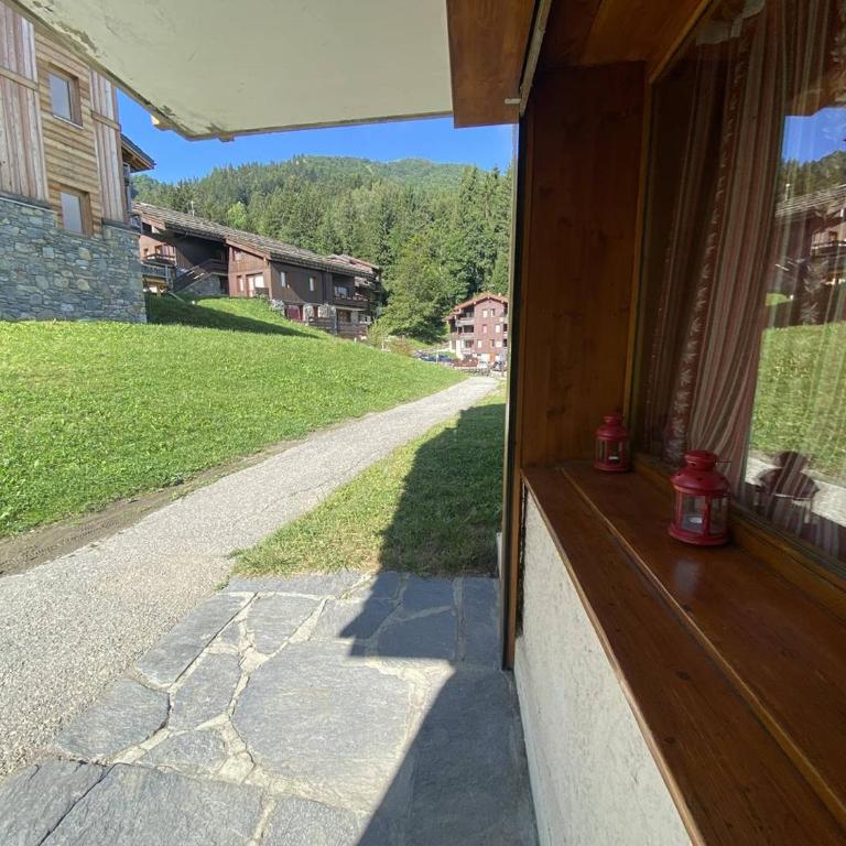 Appartement avec terrasse sud - 38 m², accès pistes - FR-1-356-571 - Appartement - 14