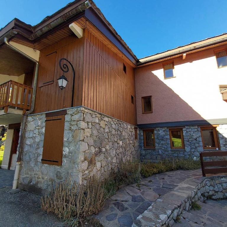 Appartement avec terrasse sud - 38 m², accès pistes - FR-1-356-571 - Appartement - 15