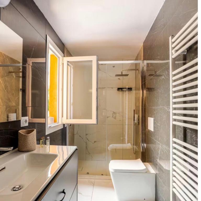 Casa Hanna Garden - Appartamento con 2 Camere da Letto e Terrazza - 64