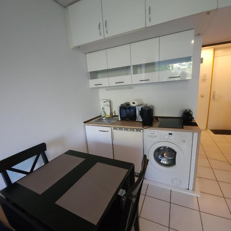 nice Apartment, nähe U-bahn U3, 15 min Zentrum, Garage - Appartamento con 1 Camera da Letto - 6