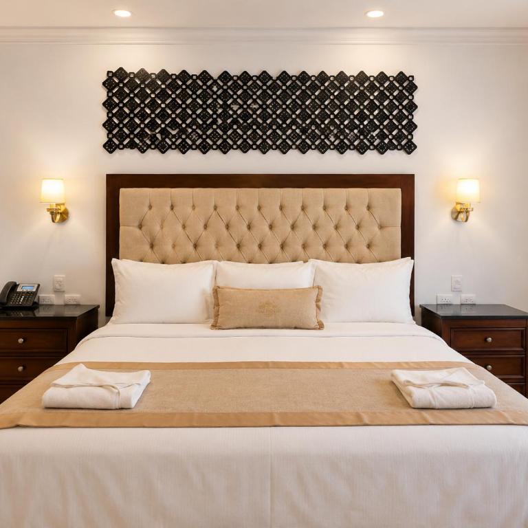 Real Hispano - Standard Zimmer mit Kingsize-Bett - 4