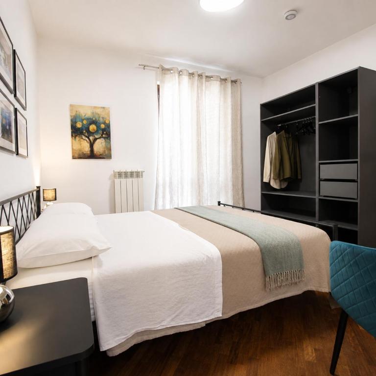 Essenza, short-term rental in Lecce - Apartamento de 2 dormitorios - 8
