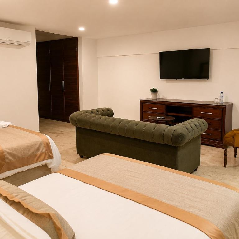 Real Hispano - Junior Suite - 5