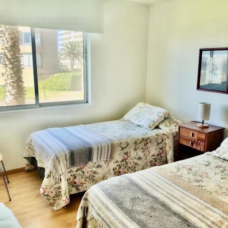 Maravilloso piso bajo primera linea Av del Mar - Apartamento - 8