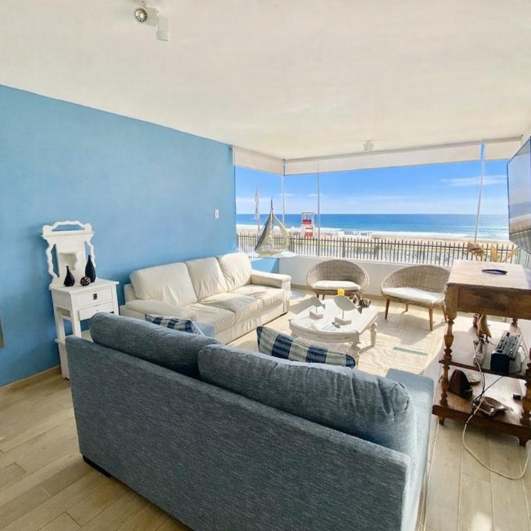 Maravilloso piso bajo primera linea Av del Mar - Apartamento - 13