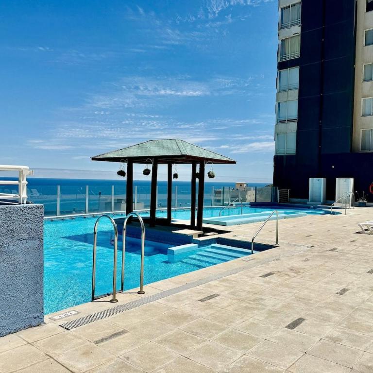Maravillosa vista el Mar frente a Playa Cochoa - Apartamento - 34
