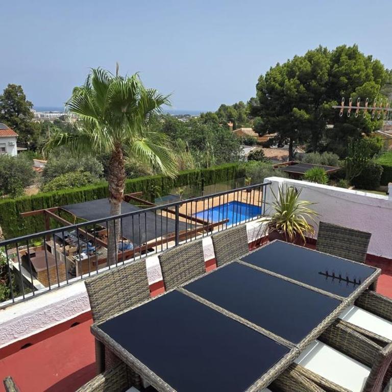 Villa Celi: Sea- & Mountain view, peaceful & comfortable. - Villa mit 3 Schlafzimmern - 48