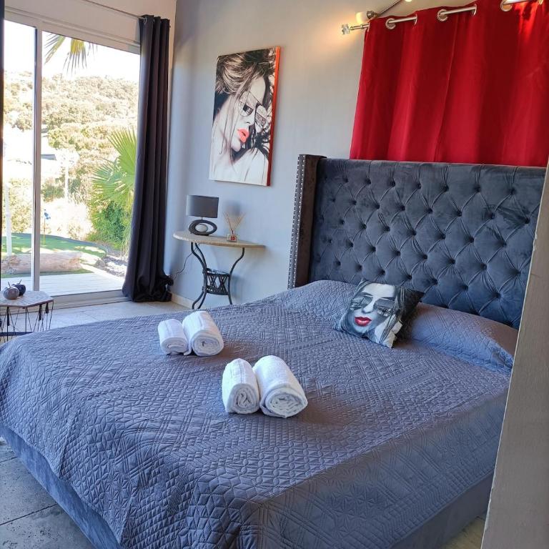 Villa avec piscine et mini-golf - Villa - 54