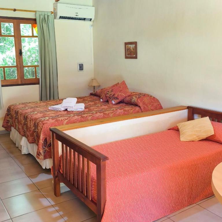 La Resolana Posada - Estudio con vistas al jardín - 1