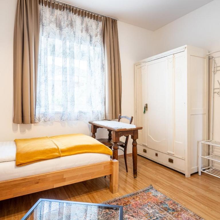 Apartment Deluxe Mutters-Ihr Zuhause bei Innsbruck! Perfekt für Familien, Gruppen bist 5 Personen !Bestes Preis Leistung! - Three-Bedroom Apartment - 20