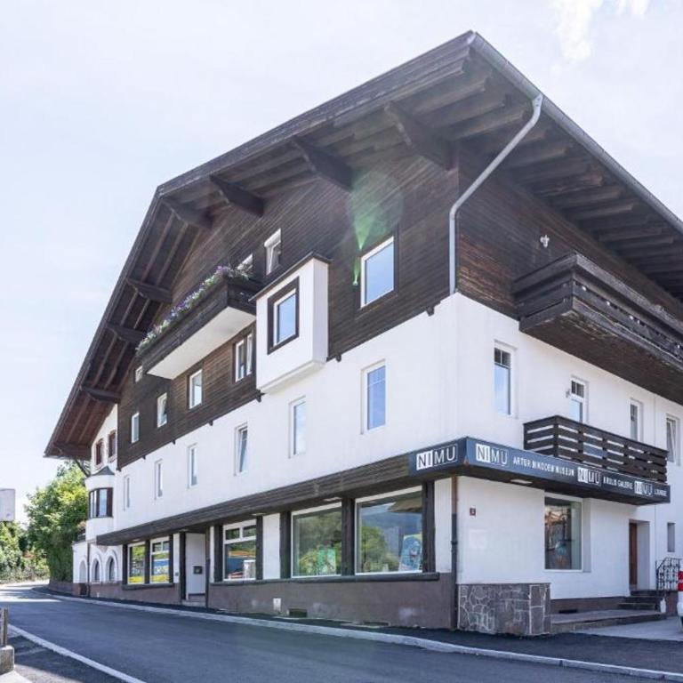 Apartment Deluxe Mutters-Ihr Zuhause bei Innsbruck! Perfekt für Familien, Gruppen bist 5 Personen !Bestes Preis Leistung! - Three-Bedroom Apartment - 31