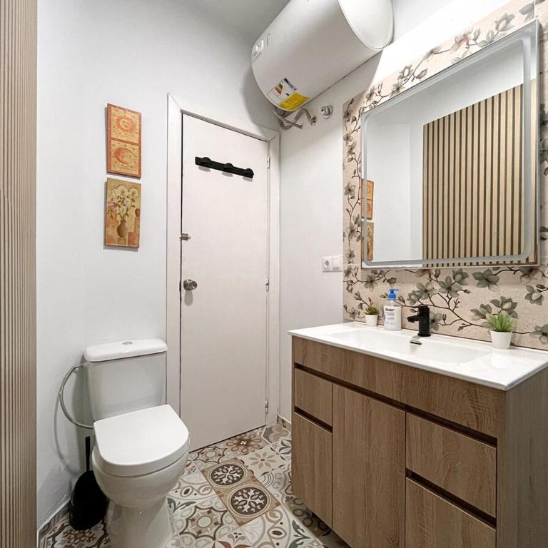 Apartamento El Torero Plaza Santa Cruz 4 - Apartamento - 6