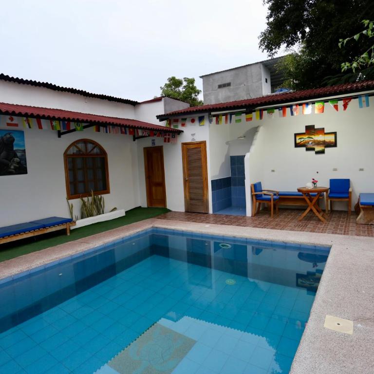 La Perla Hotel - Two-Bedroom House - 2