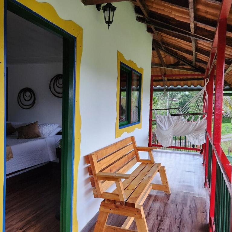 IRUA Finca Campestre - Arquitectura Tradicional - Casa de 4 dormitorios - 50