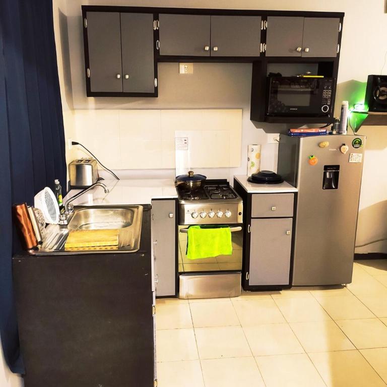Tu Hogar con estilo Moderno y equipado - Casa de 2 dormitorios - 8