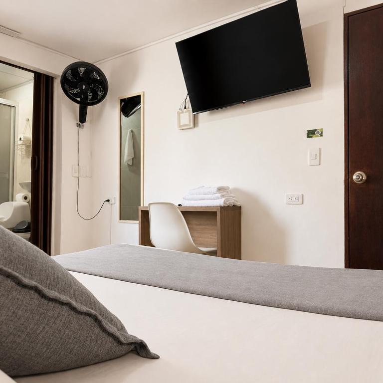 Hotel Boutique Laureles Home - Standard Triple Room - 6