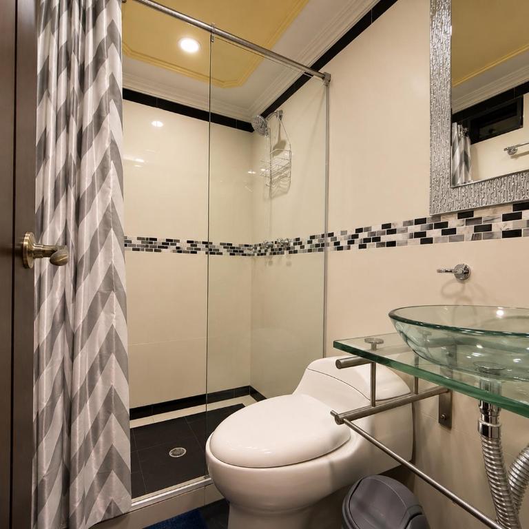 Hotel Boutique Laureles Home - Standard Quadruple Room - 8