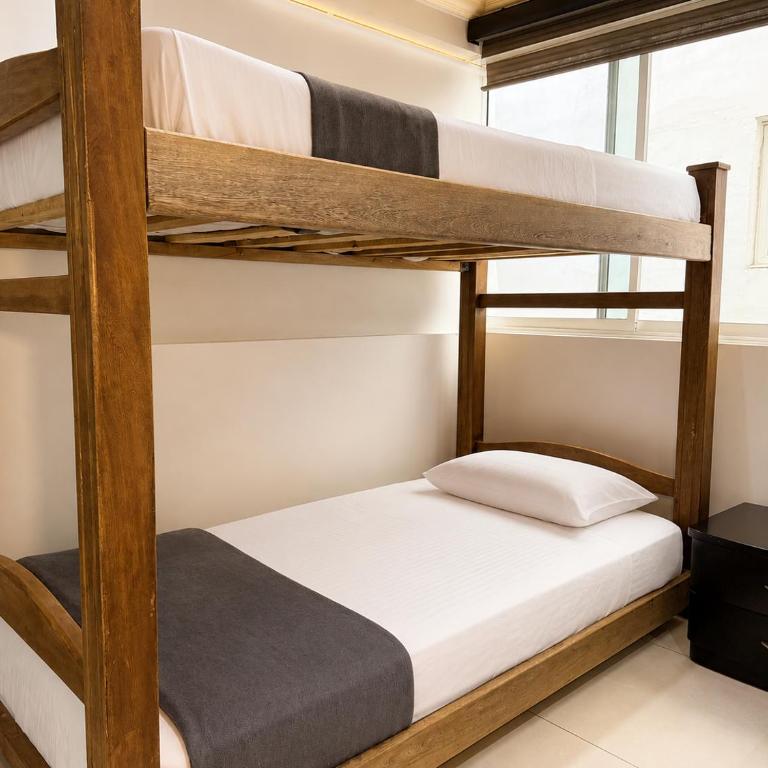 Hotel Boutique Laureles Home - Standard Quadruple Room - 6