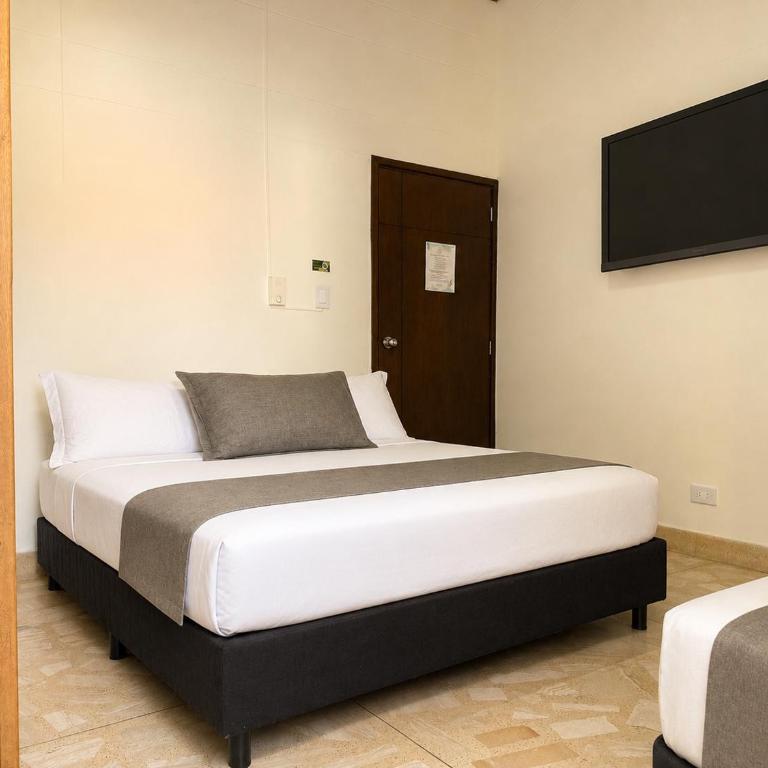 Hotel Boutique Laureles Home - Family Room - 15