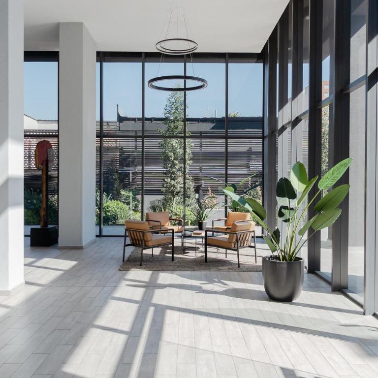 Premium! Stylish New Apartment in the Heart of Barrio Italia - One-Bedroom Apartment - 7