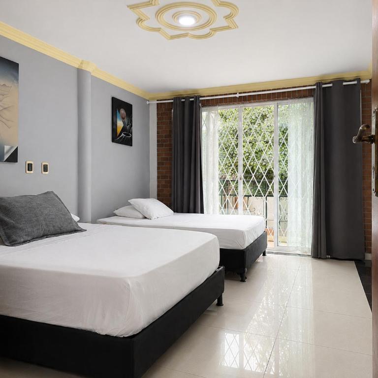 Hotel Boutique Laureles Home - Superior Quadruple Room - 8