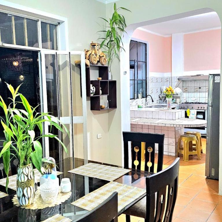 Private house in Jaén - Two-Bedroom House - 8