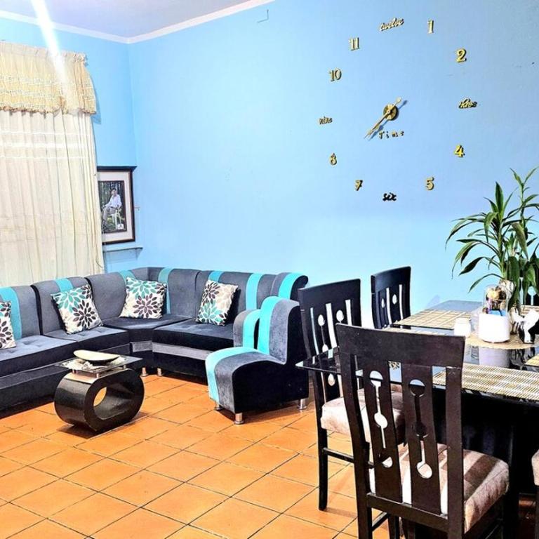 Private house in Jaén - Two-Bedroom House - 20