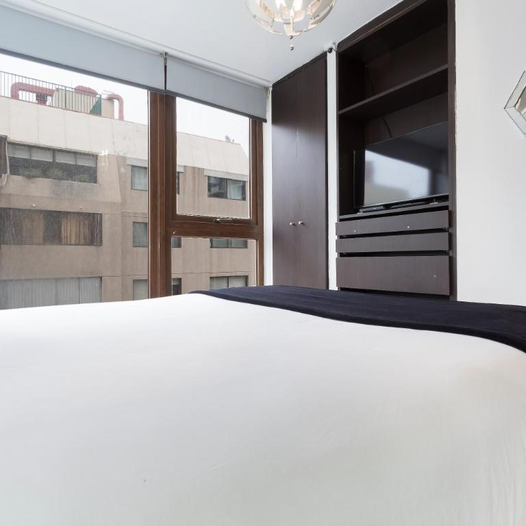 Depto con excelente ubicación en Las Condes - Apartamento de 2 dormitorios - 20