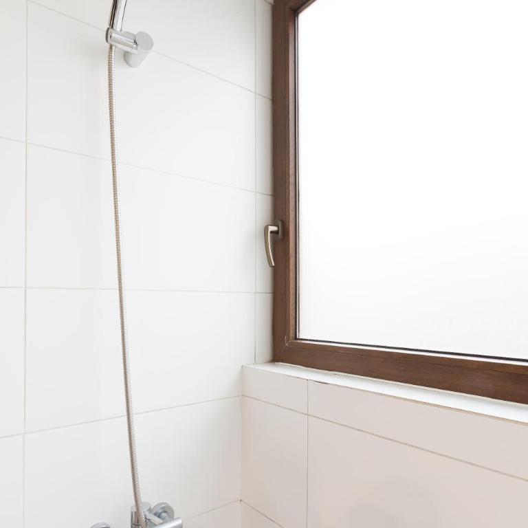 Depto con excelente ubicación en Las Condes - Apartamento de 2 dormitorios - 22