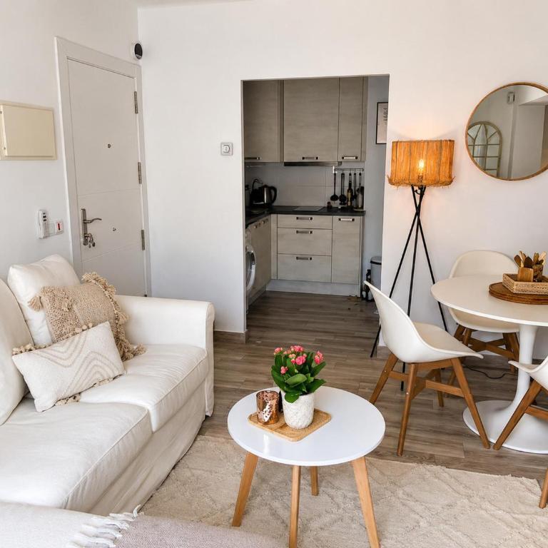 Apartamento con aire y WiFi - 3 pers. cerca de playa - ES-209-110 - Apartamento - 6