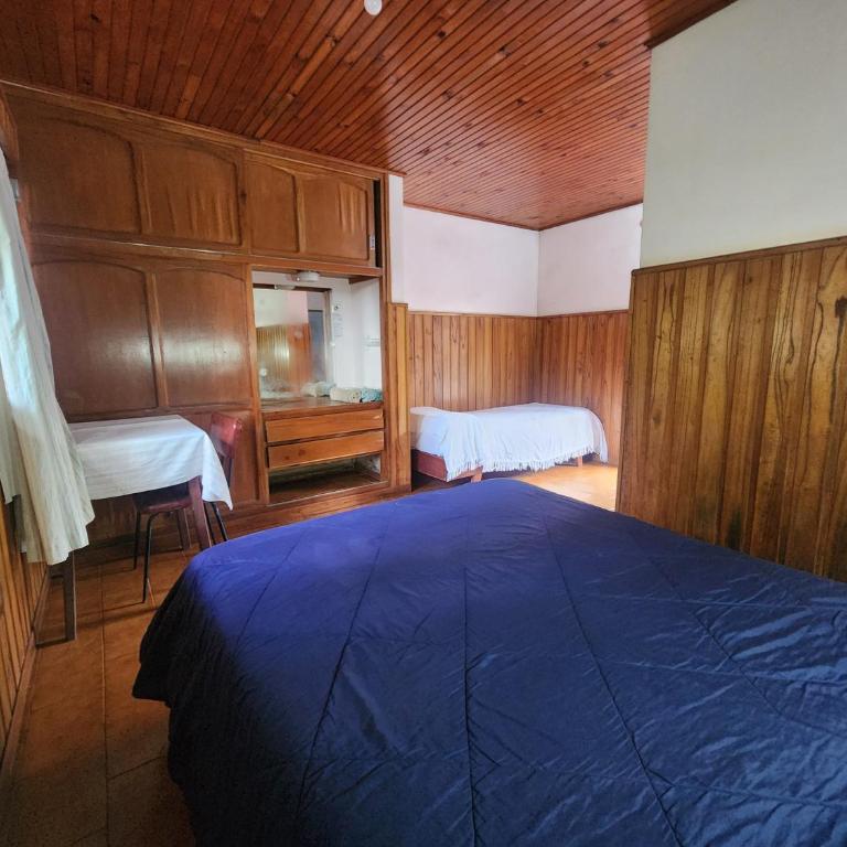 Hosteria La Cabaña - Habitación Triple con baño privado - 4