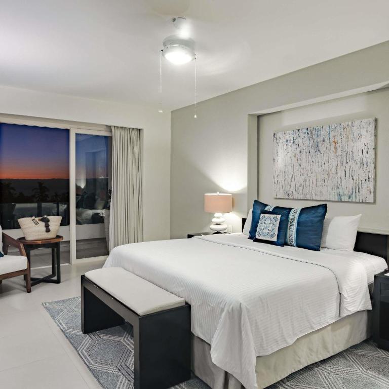 Marival Distinct All-Suites & World Spa - Handwritten Collection - One-Bedroom King Room with Two Double Beds and Balcony - Kitchen - 3