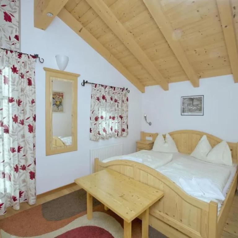 Beautiful Alpine Chalet with Sauna - Ferienhaus mit 5 Schlafzimmern - 3