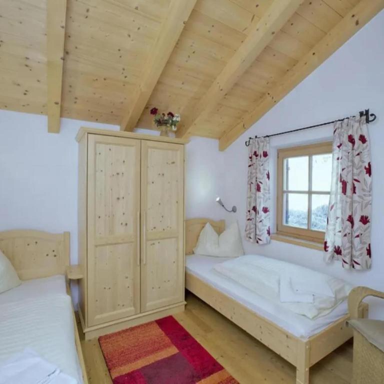 Beautiful Alpine Chalet with Sauna - Ferienhaus mit 5 Schlafzimmern - 12