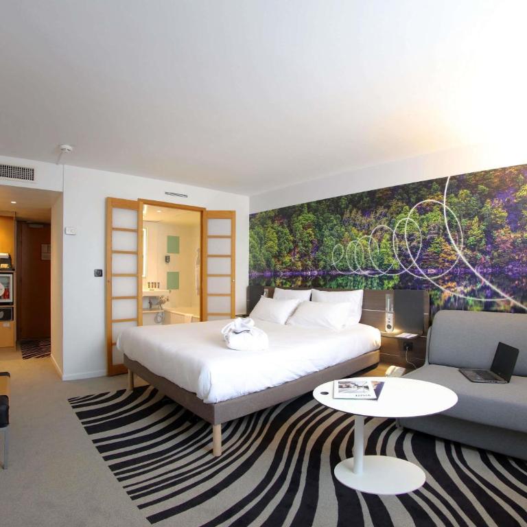 Novotel Lille Centre Grand Place - Chambre Double Exécutive avec Canapé-Lit - 3