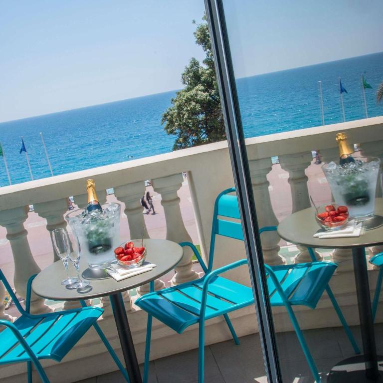 Mercure Nice Marché Aux Fleurs - Chambre Double Deluxe avec Balcon - Côté Océan - 6