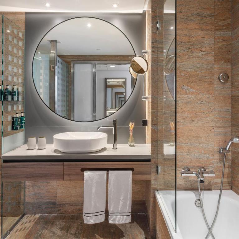 Meliá Valencia - Chambre Suprême - 4
