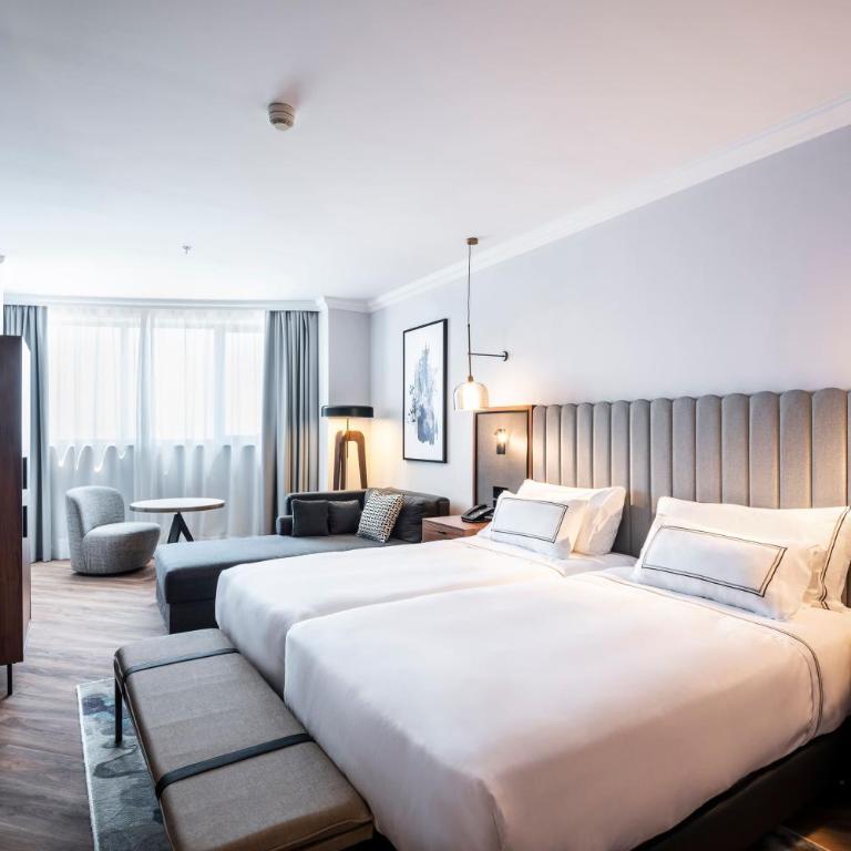Meliá Valencia - The Level Supreme with Views - 7
