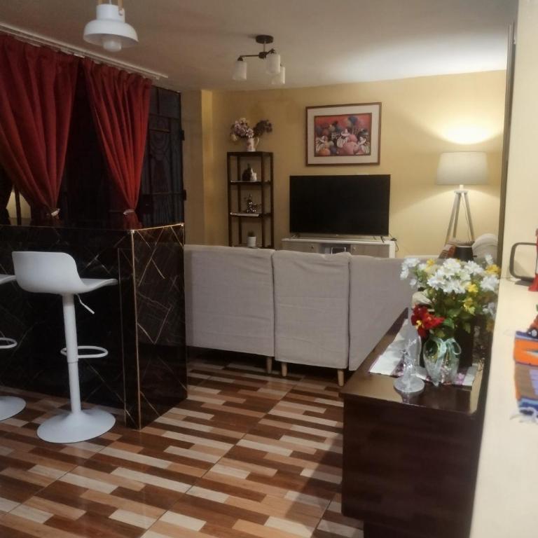 First-floor accommodation 15 min from the airport - Apartamento de 2 dormitorios - 42